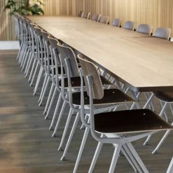Table Pyramide 02