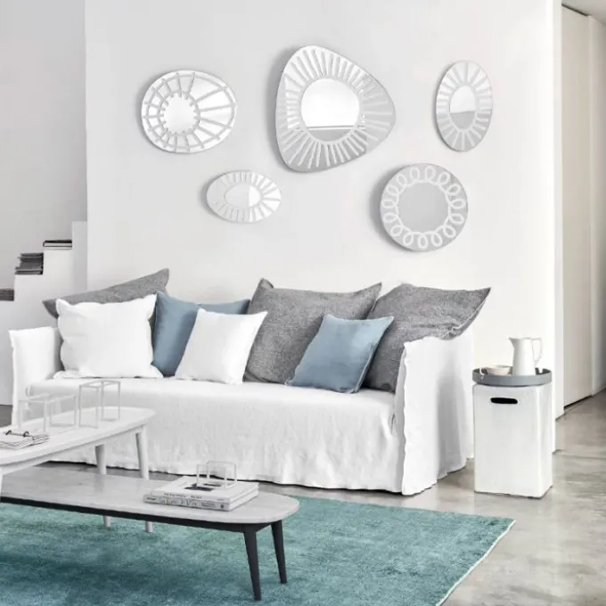 Tables basses-poufs Inout