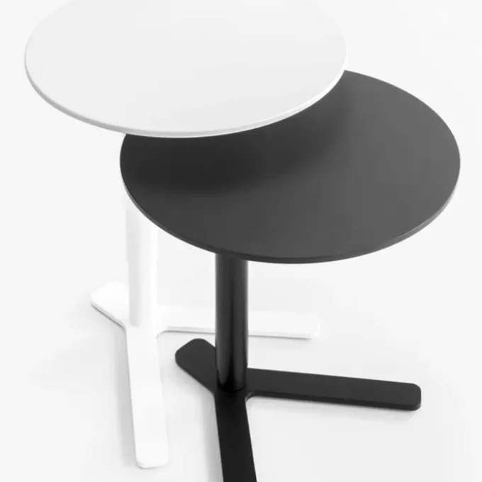 Table - Yo
