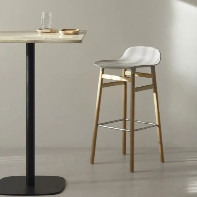 Tabouret de bar Form pieds en bois