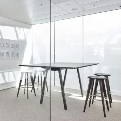 Tabouret haut