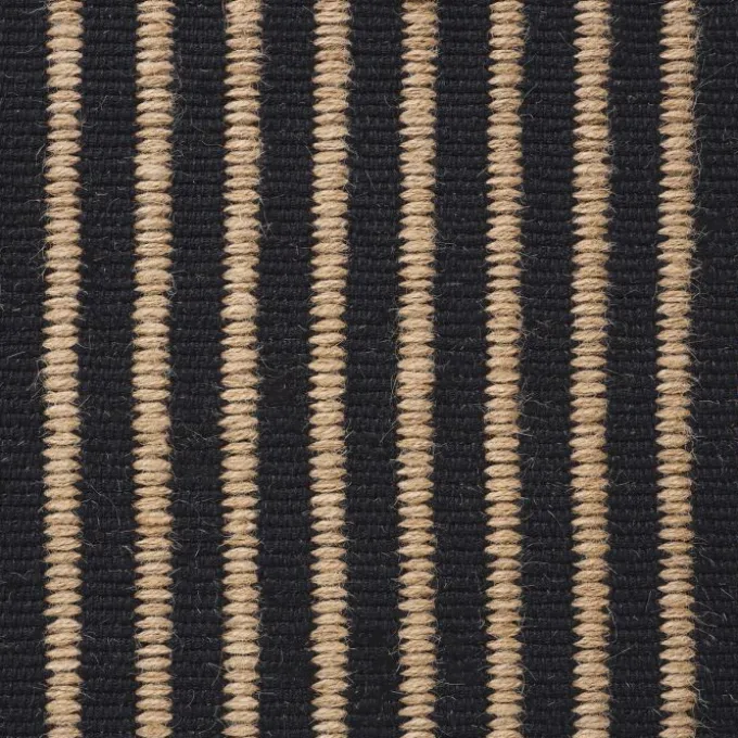 Tapis noir Line - New Zealand Wool