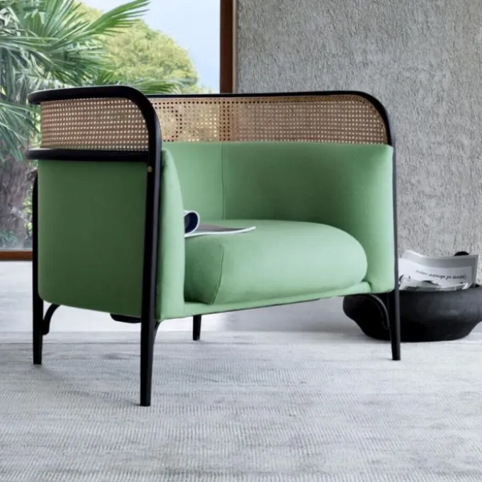 Targa Lounge