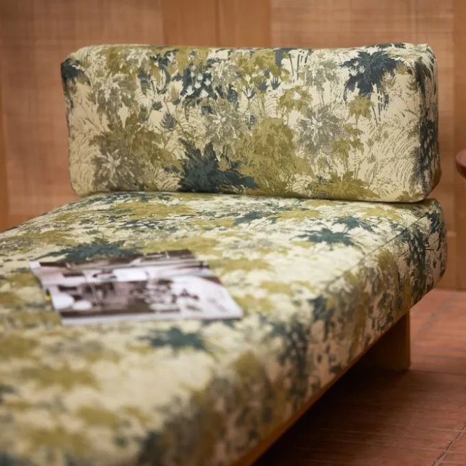 Tek chaise longue