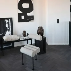 The Hiro Chaise