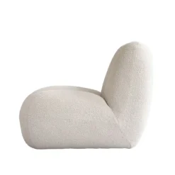 Toe Lounge Chair