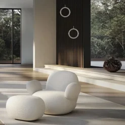 Toe Ottoman