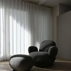 Toe Ottoman