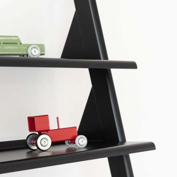 Tyke Etagère