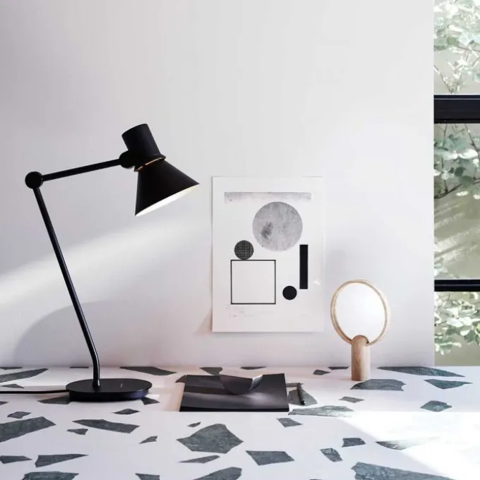 Type 80 lampe de table