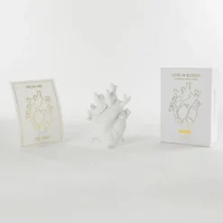 Vase Love In Bloom