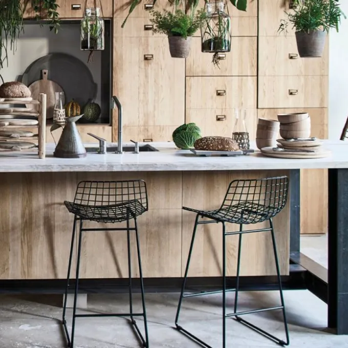 Wire Bar Stool
