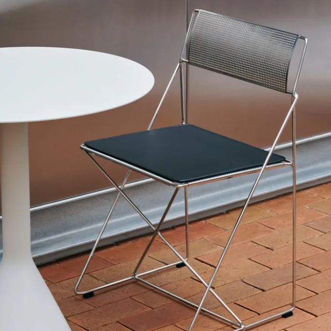 X-Line Chaise - Chrome