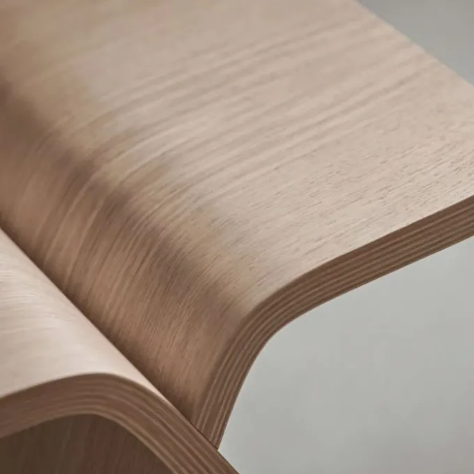 X - Tabouret